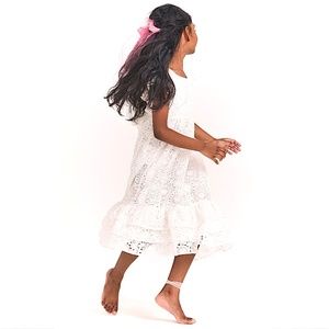 LoveShackFancy Bridal Girls White Eyelet Inira Dress Sz 5-6 years New with Tags